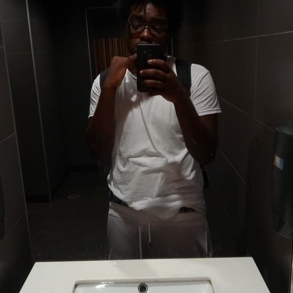 Meet your Posher, Brandon - Picture 1 of 1